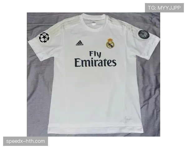 皇马球迷热情高涨，期待新赛季球队稳健突破