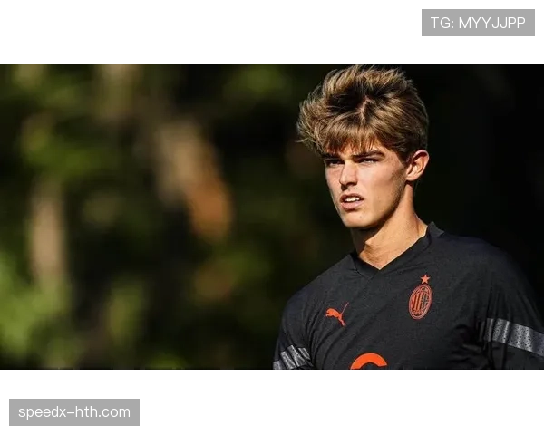 德凯特拉雷表现稳健,闪耀赛场引球星潜质热议 德凯特拉雷表现稳健,闪耀赛场引球星潜质热议