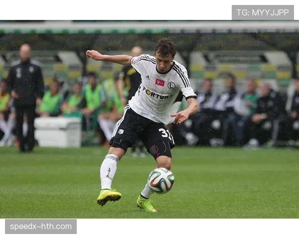 温格青训理念再创新高,持续提升足球未来之星的培养战略分析 温格青训理念再创新高,持续提升足球未来之星的培养战略分析